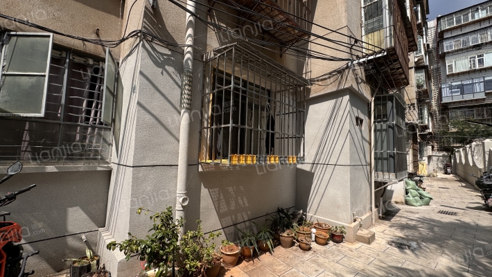 华山南路66号外景图