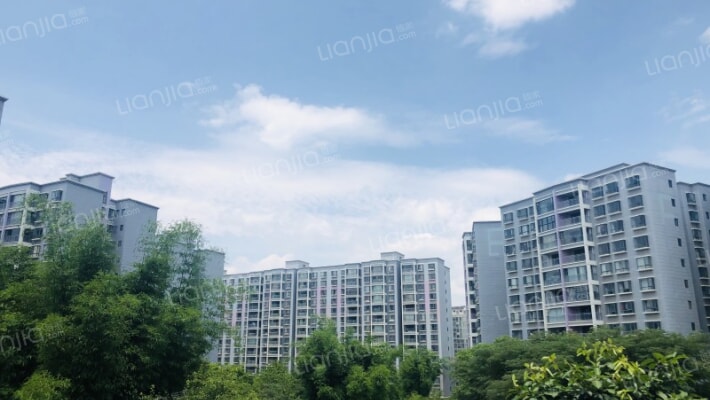 东骧神骏外景图