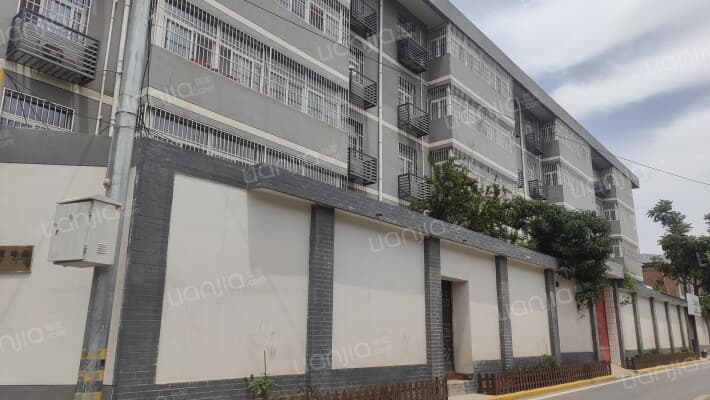 虎岭小区外景图