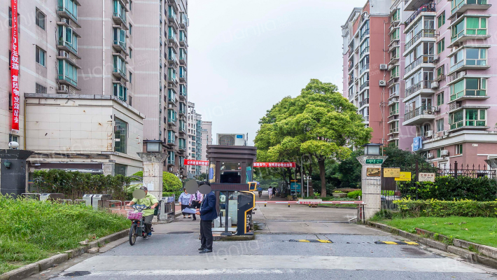 万邦都市花园外景图