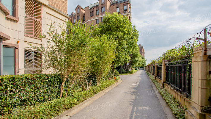 上海旭辉朗悦庭房价怎么样旭辉朗悦庭房源户型图小区车位交通地址详情