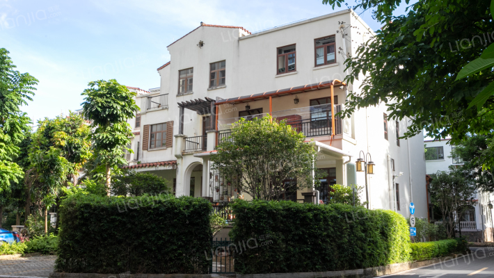 半岛1号二期外景图