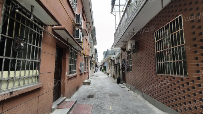 茅家新村外景图