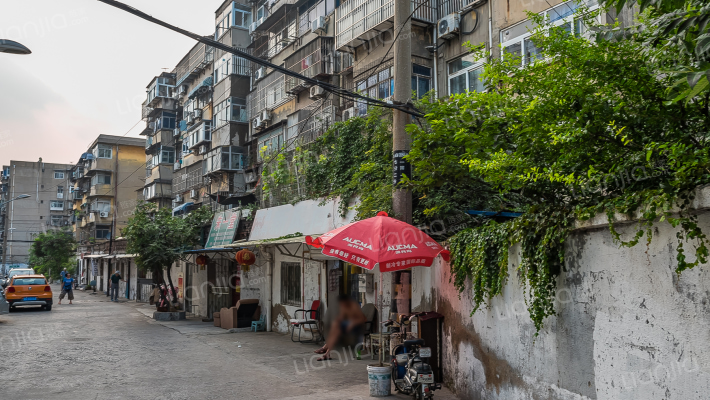 铁路一宿舍外景图