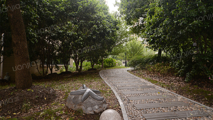 中星怡景花园外景图