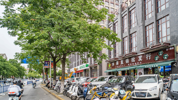 天健大厦外景图