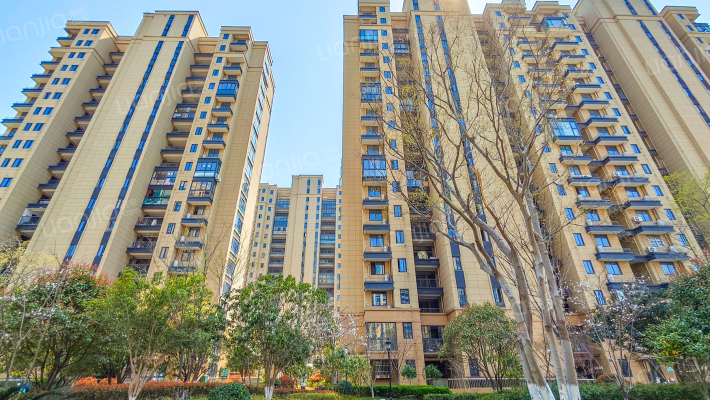 中都华庭外景图