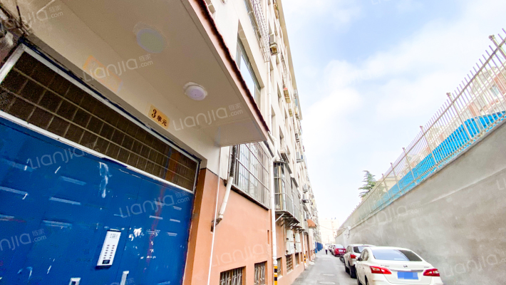 泰安市市直机关金山一宿舍外景图