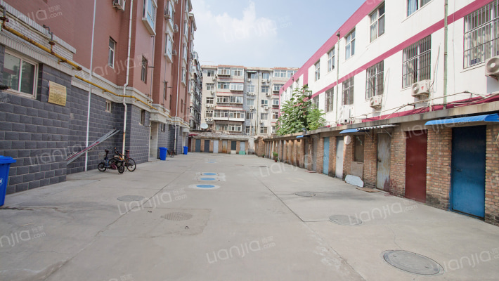 学府胡同25号院外景图