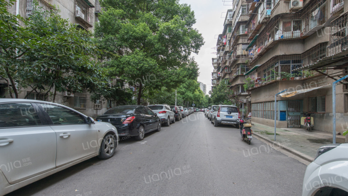 天华新村外景图