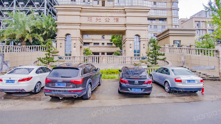 阳光公馆外景图