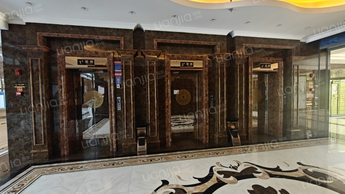 华瑞洲际中心外景图