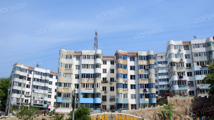 天富山庄外景图