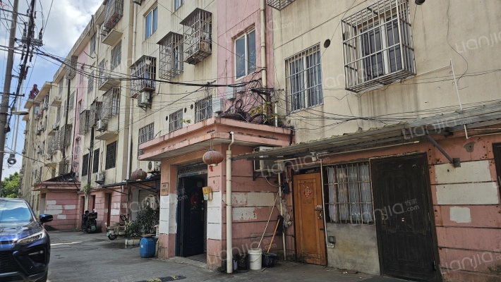 问渡路28号外景图