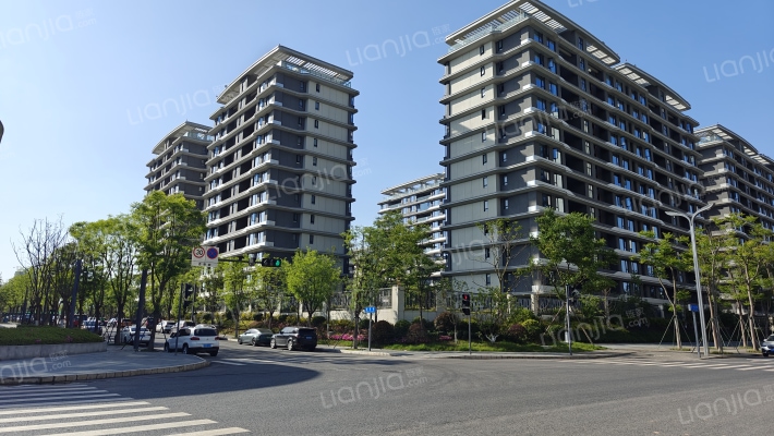 德商碧云天玺外景图