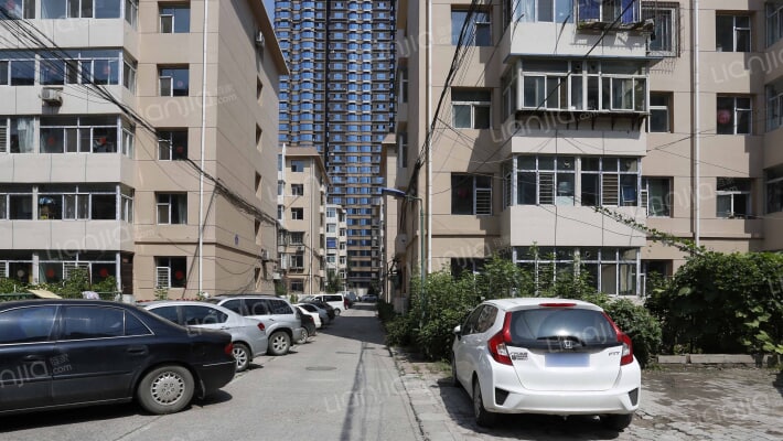 和平苑小区外景图