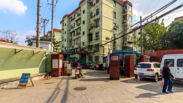 李子园公寓外景图