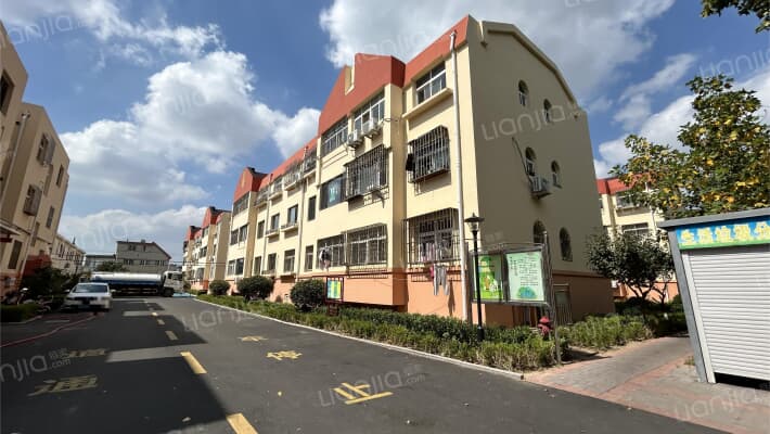 开发区管委小区外景图