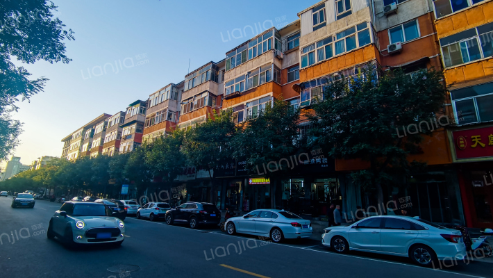 水西关社区水务局宿舍外景图