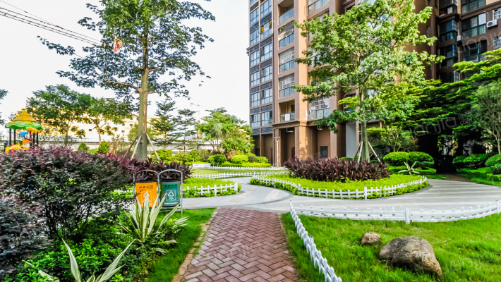 永恒朗晴外景图