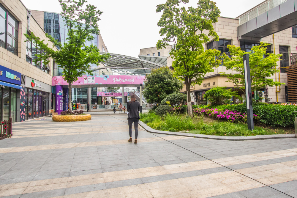 宝龙城市广场(奉贤)图片_宝龙城市广场(奉贤)实景图(上海链家新房)