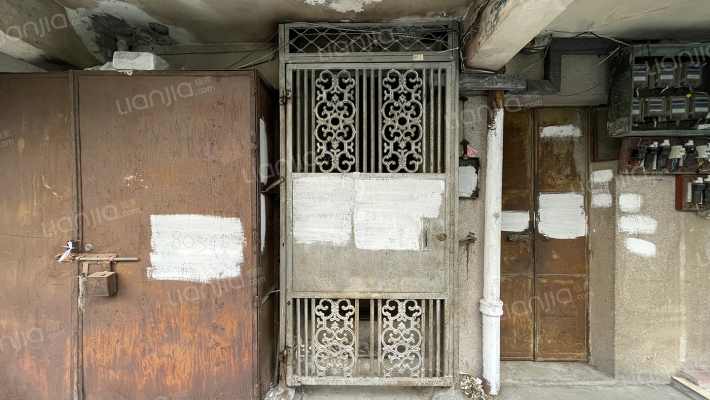 旅游公司宿舍外景图