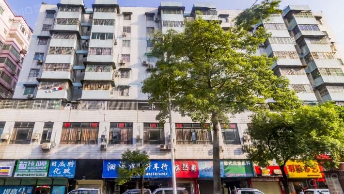 豪景大厦外景图