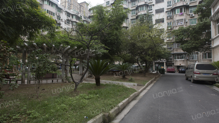 江南公寓外景图