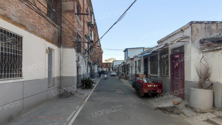 三教堂街 外景图