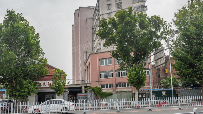 蓝山和静公寓外景图