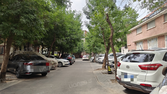 恩德东里外景图