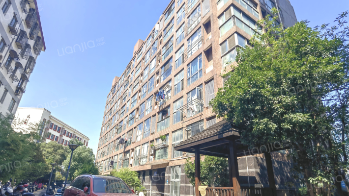 尚城公寓外景图