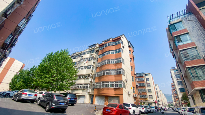 温泉小区东区外景图