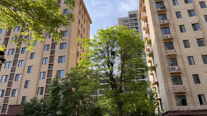 汇富岳玺台外景图