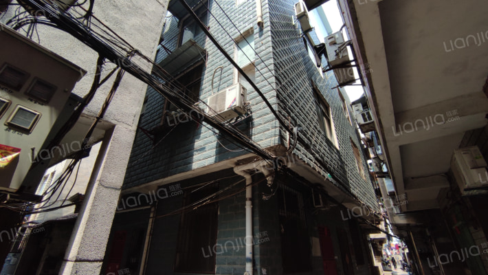 营房二街外景图