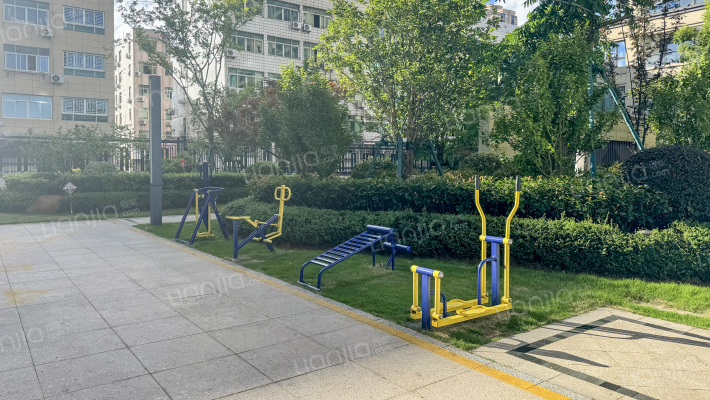 华荣佳苑外景图