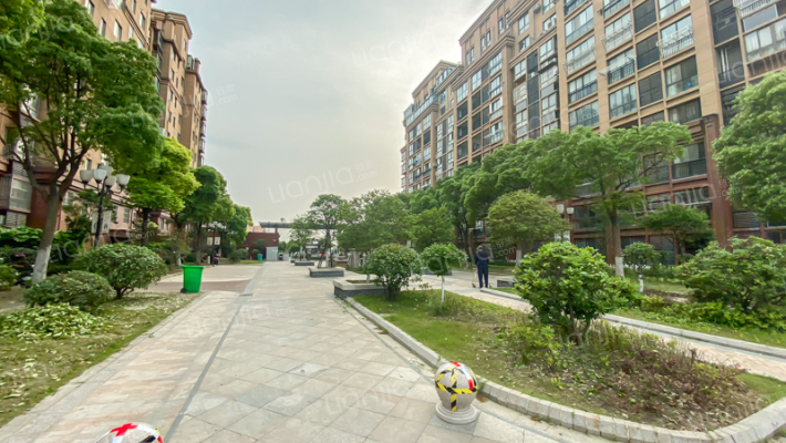 龙源星河湾外景图