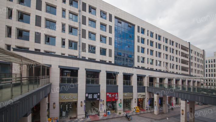 优尚天地外景图