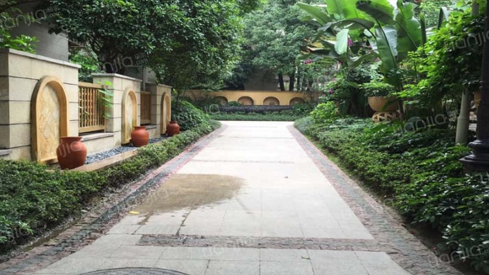 置信巴厘岛C区别墅外景图