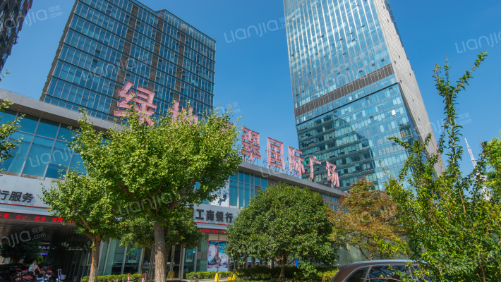 绿地翡翠公馆外景图