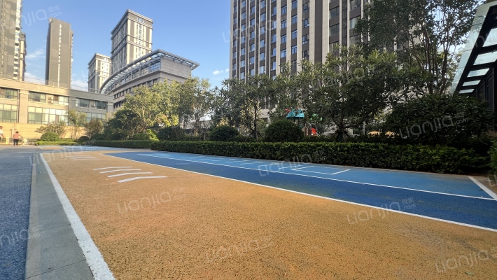 华瑞紫银华庭外景图