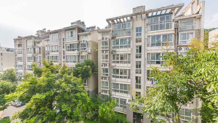 豪绅嘉苑外景图