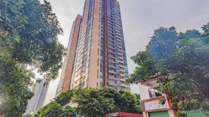 海伦春天一期外景图