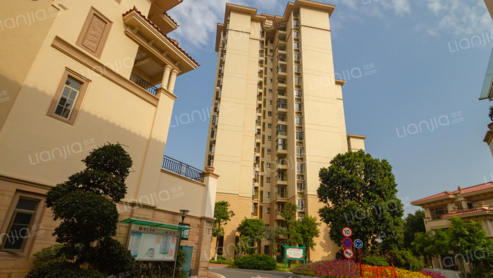 润生花园外景图