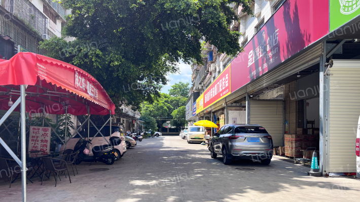 大同凤山二里安置楼外景图