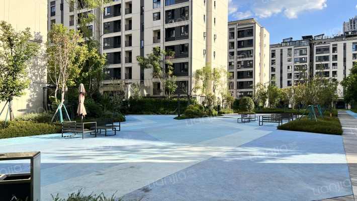 江津吾悦广场外景图