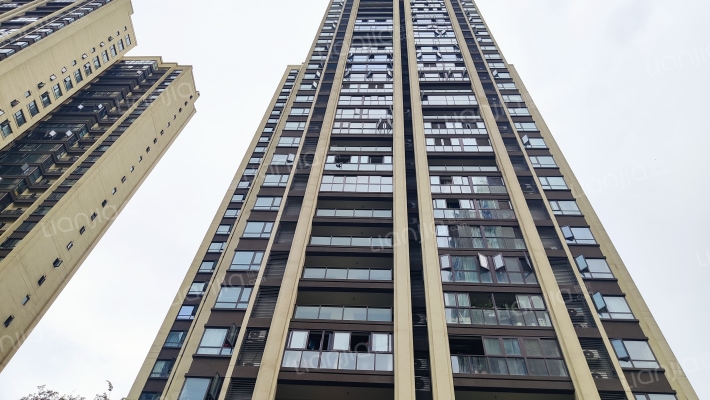 中铁城温江阅湖和庭外景图