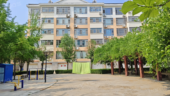 山东调水宿舍外景图