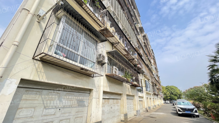 605地质队家属院外景图