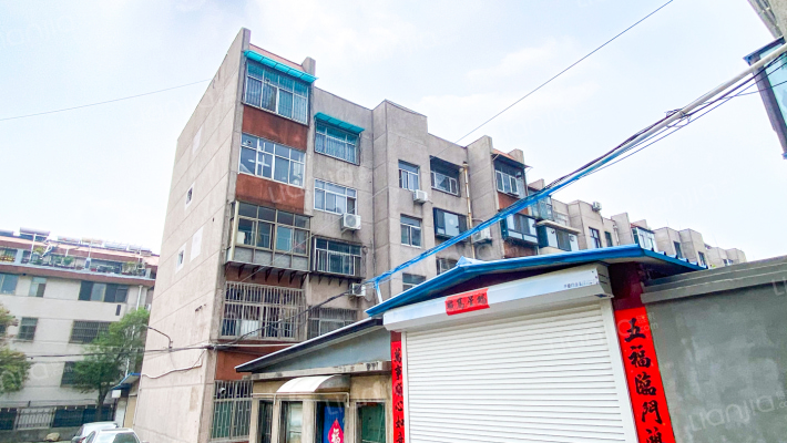 山东农业大学东校区教工宿舍外景图